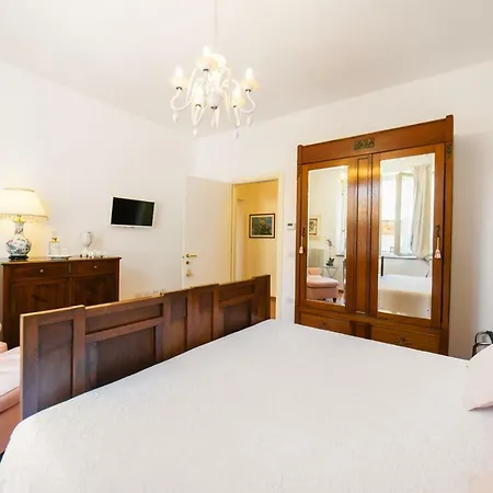 Bb Porta Augustea - Konukevi 3*