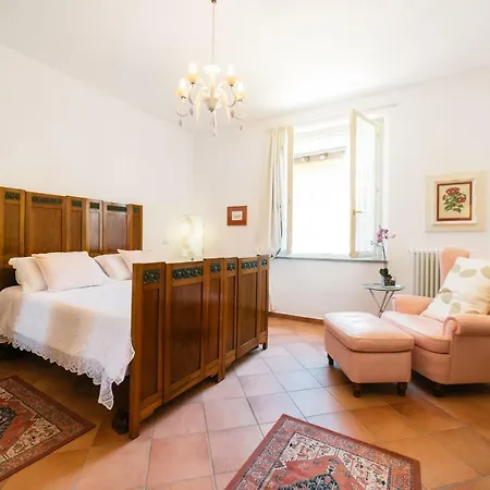 בית הארחה Bb Porta Augustea - פאנו