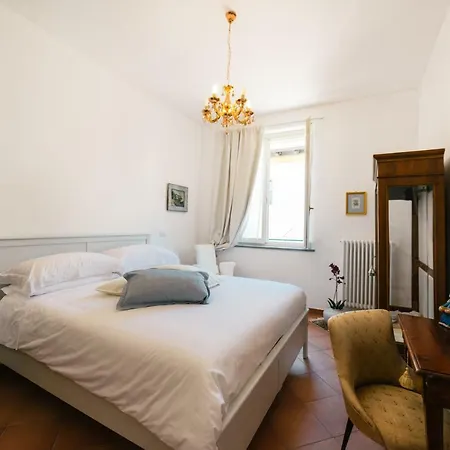 Bb Porta Augustea - 3* Fano