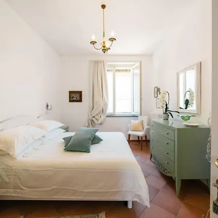 Bb Porta Augustea -