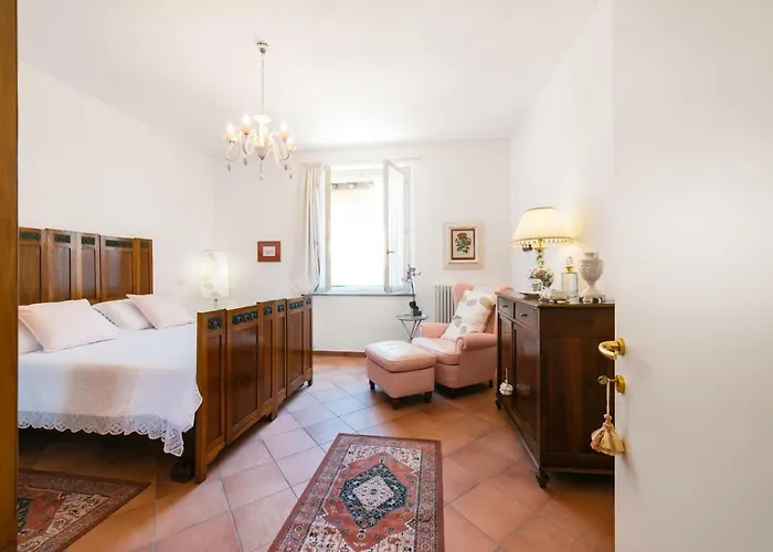 Bb Porta Augustea - Konukevi Fano